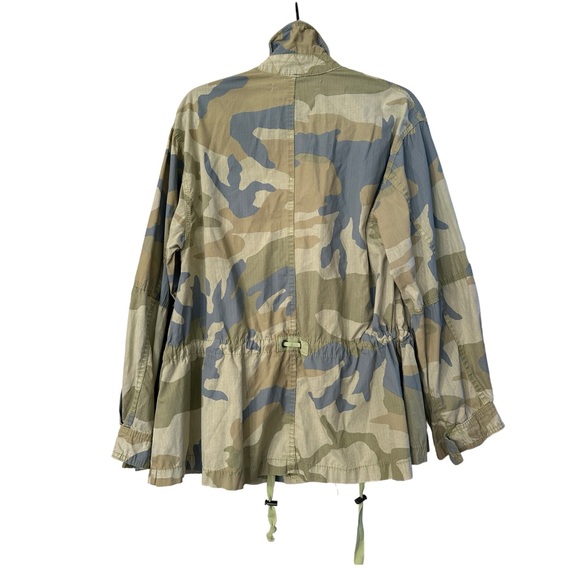 Free People Lead the Way camo jacket - size XS - Picture 2 of 3